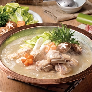 水たき料亭<博多華味鳥>水たきセット2〜3人前